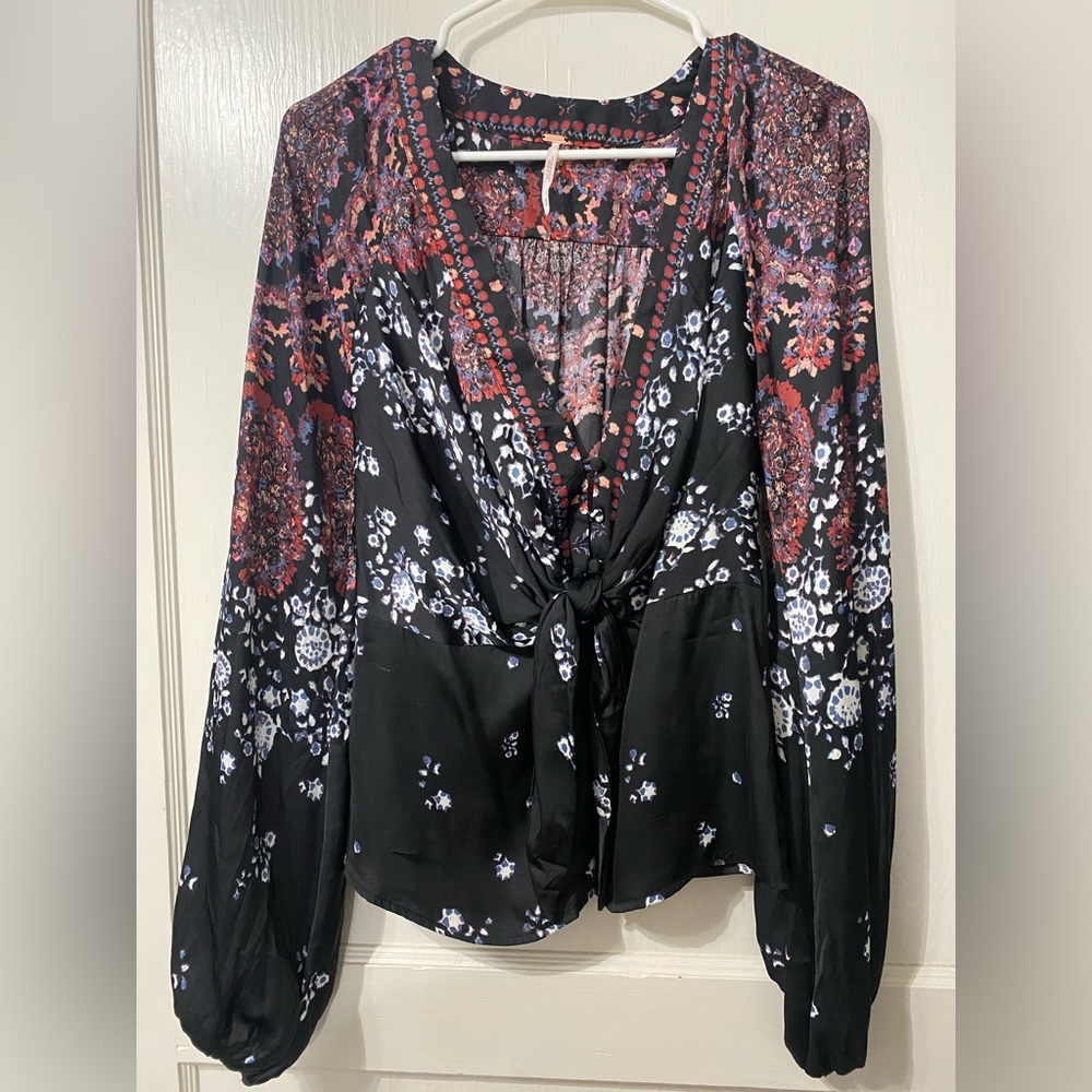 Free People, run free tunic top. Size medium